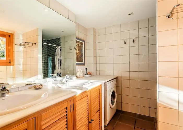 Siller Roqueta Villa *